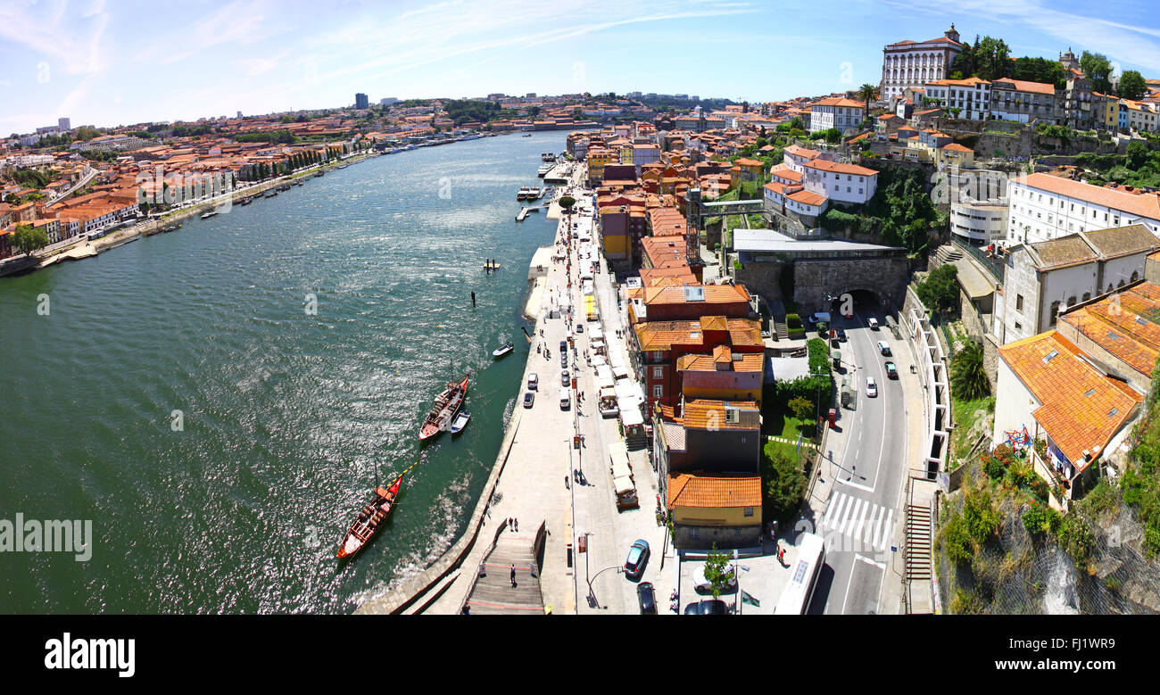 Vue panoramique de la ville de Porto et du Douro, Portugal Banque D'Images