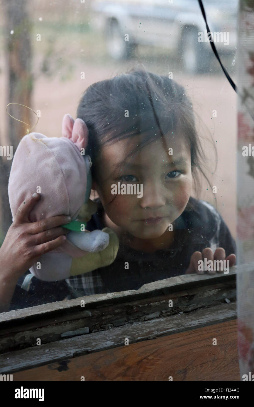 Portrait d'un enfant en Mongolie Banque D'Images