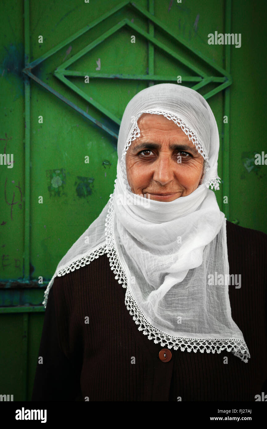 Femme kurde à Diyarbakir, Turquie orientale Banque D'Images