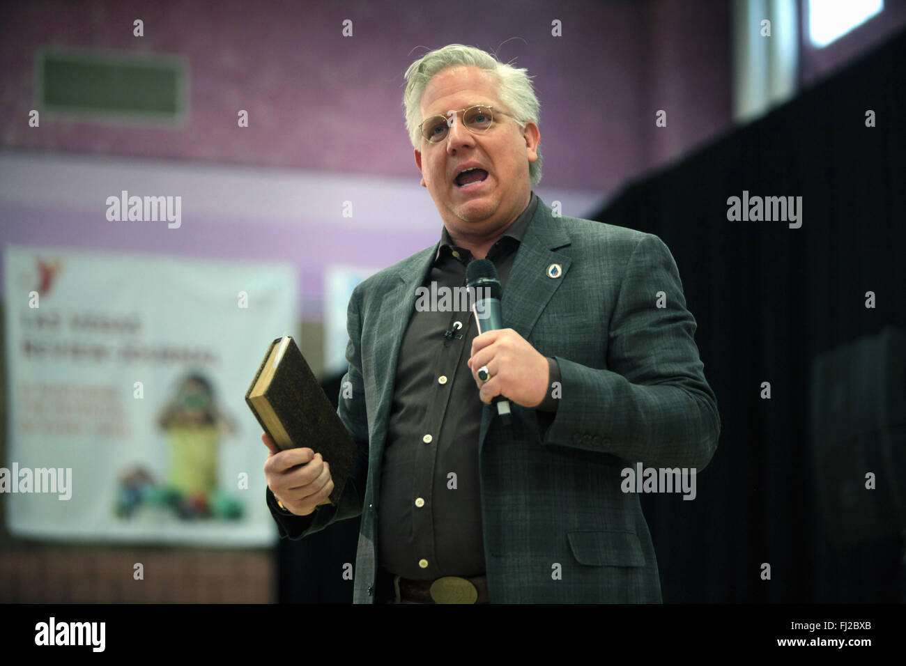 Commentateur Conservateur Glenn Beck s'exprimant lors d'un rassemblement pour candidat présidentiel républicain le sénateur Ted Cruz au Durango Hills Community Centre 22 février 2016 à Summerlin, Nevada. Banque D'Images