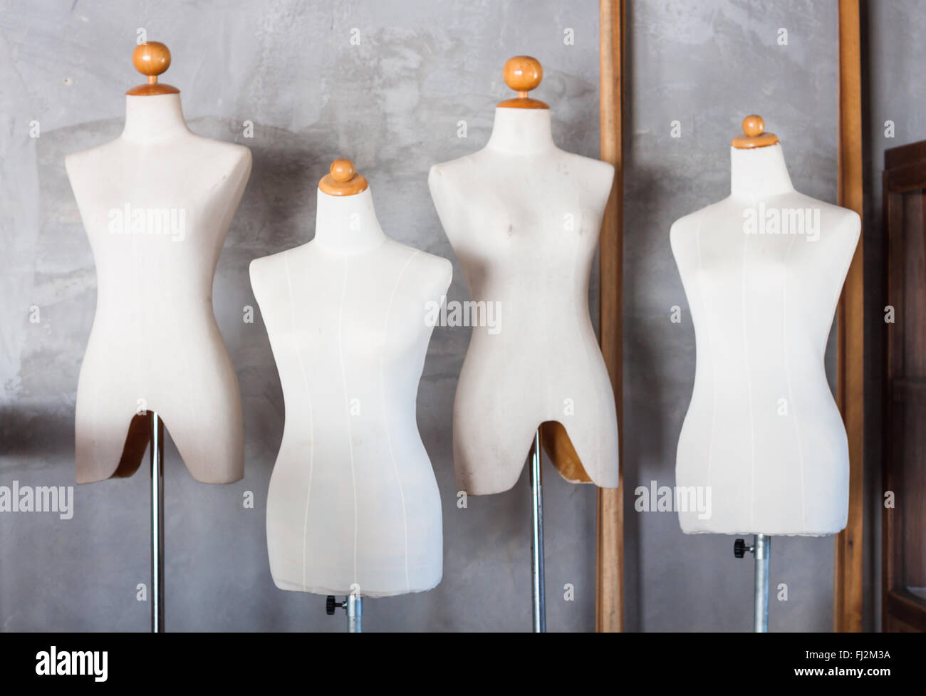Tailleurs mannequin en salle de stockage, stock photo Banque D'Images