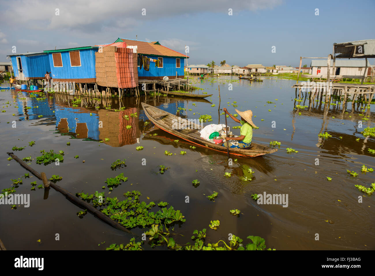 Les gens de Ganvié, Bénin, Afrique Banque D'Images