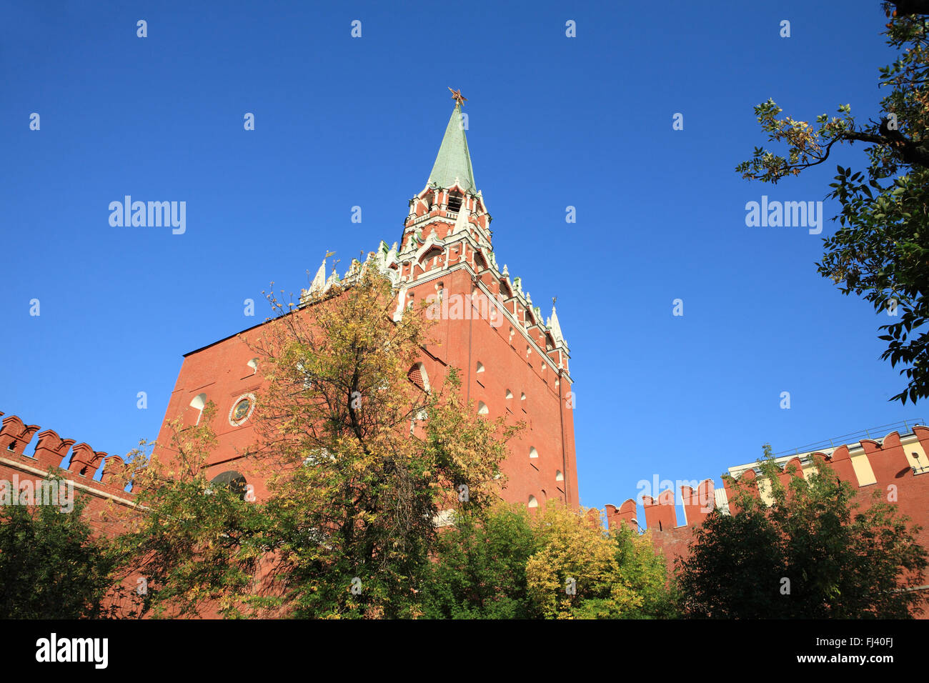 Kremlin tower sur fond de ciel Banque D'Images