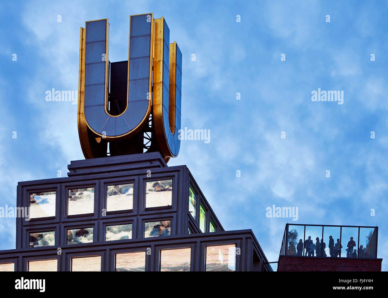 Dortmund U-tour avec les visiteurs sur la terrasse, l'Allemagne, en Rhénanie du Nord-Westphalie, Ruhr, Dortmund Banque D'Images