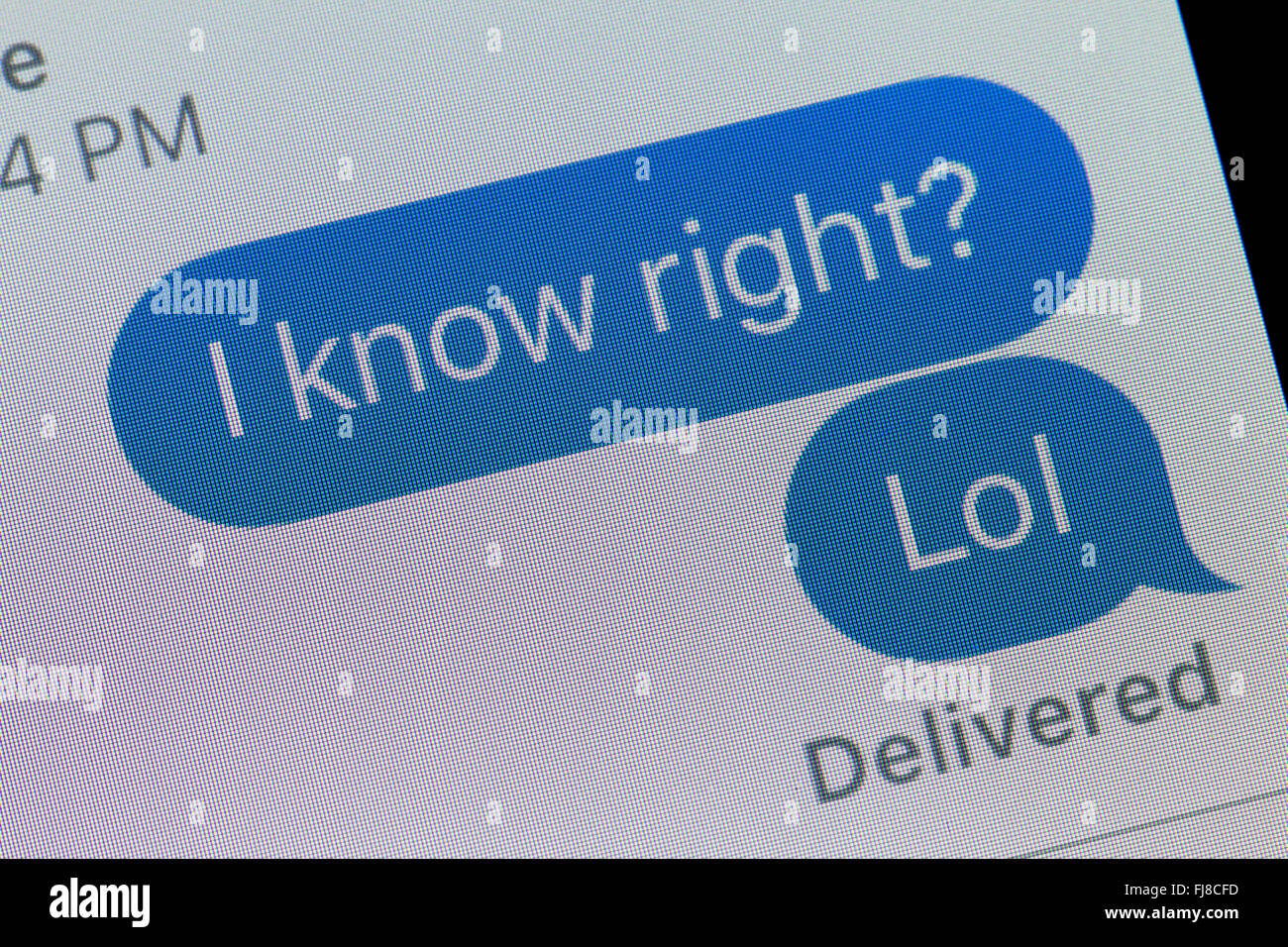 Un message sur l'écran de l'iPhone (LOL message texte SMS, l'argot commun) - USA Banque D'Images