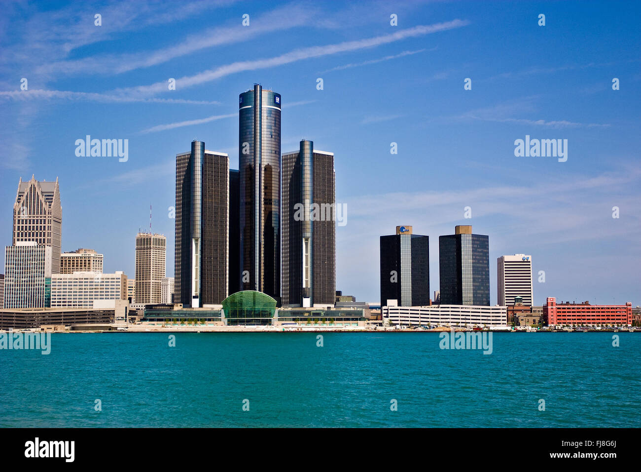 Une image paysage de la rivière Détroit et Detroit, ville comme vu de Windsor, Ontario, Canada Banque D'Images