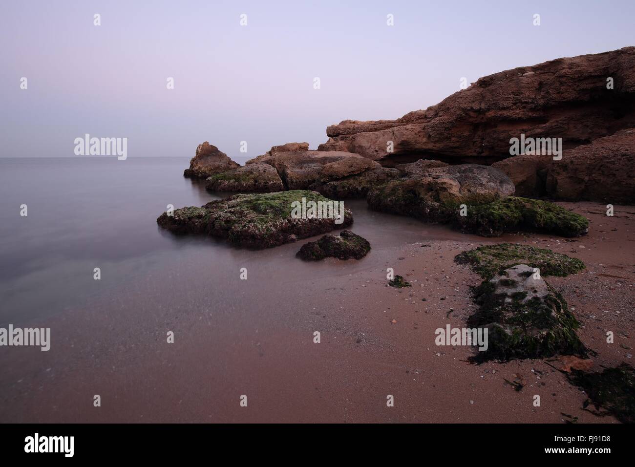 La plage d'Agua Amarga à Alicante, Valence, Espagne Banque D'Images