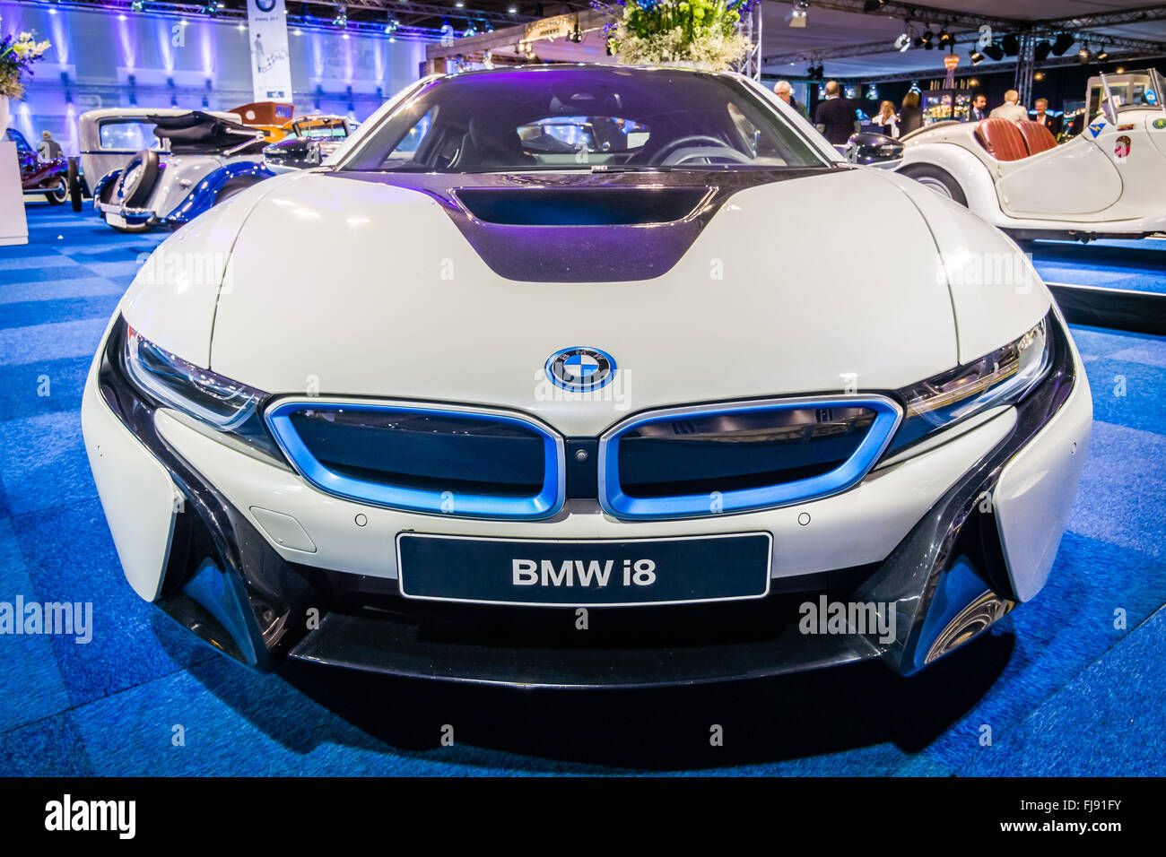 Plug-in hybride de voiture de sport BMW i8. Banque D'Images
