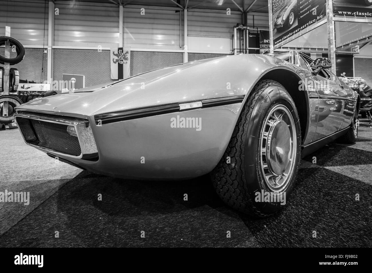 La mi-moteur coupé deux places Maserati Bora, 1973. Noir et blanc. Banque D'Images