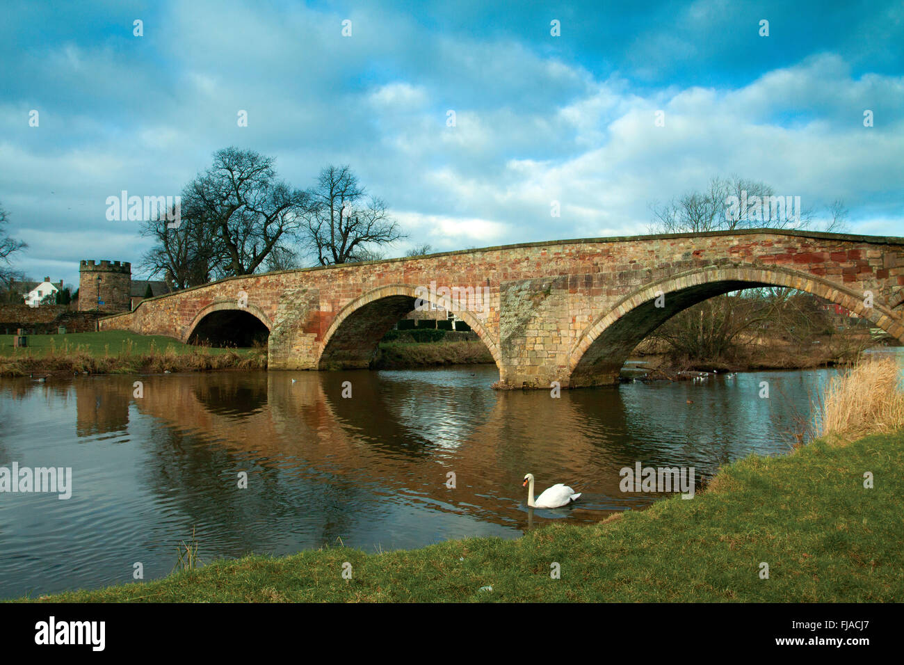 L'Nungate Bridge et de la rivière Tyne, Haddington, East Lothian Banque D'Images