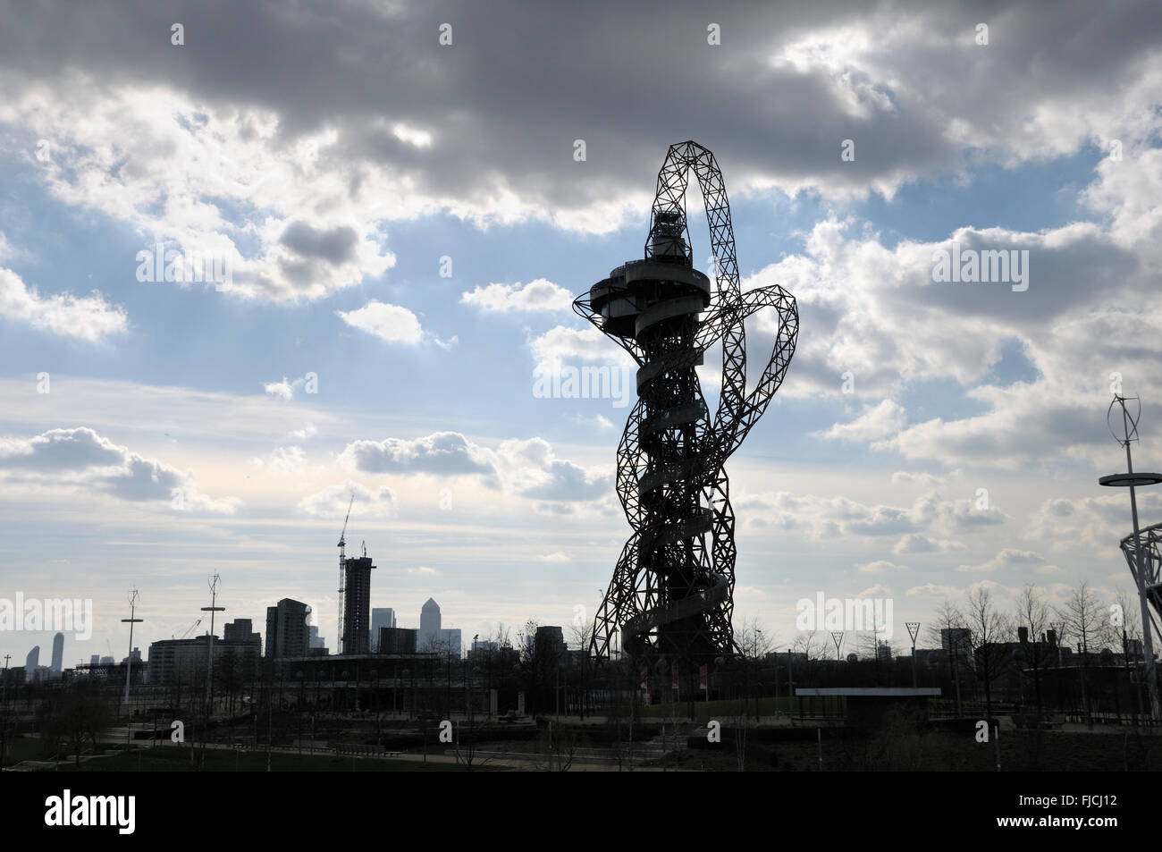 L'ArcelorMittal Orbit conçu par Anish Kapoor dans le Queen Elizabeth Olympic Park, Stratford, East London, UK Banque D'Images