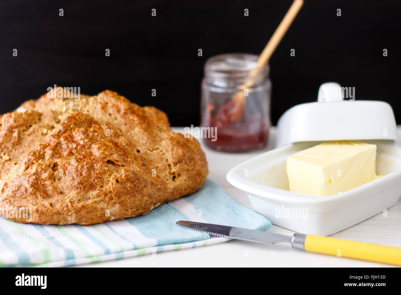 La cuisine traditionnelle irlandaise Brown Soda Bread Banque D'Images