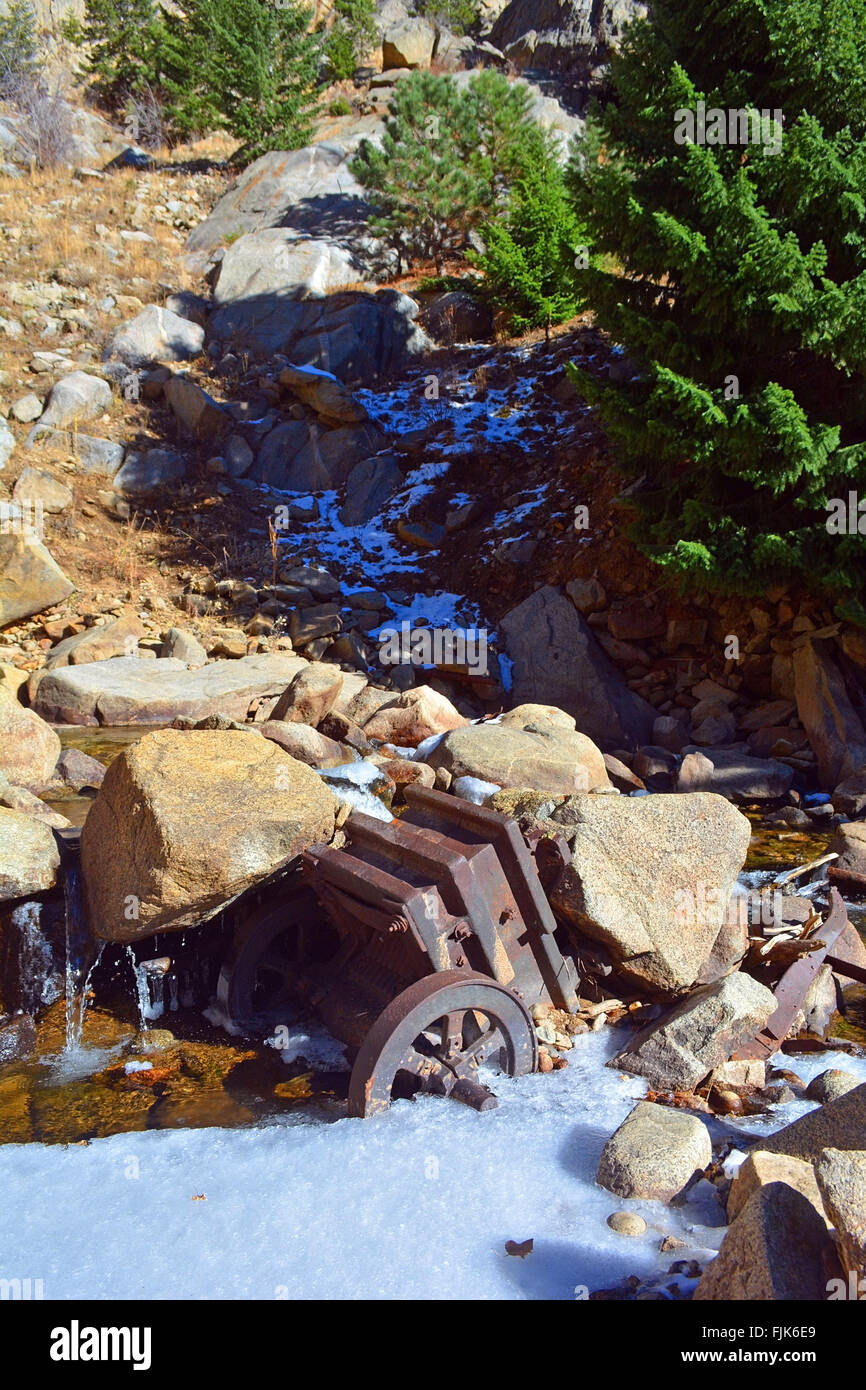 La rouille Antique Rock universel concasseur de minerai Banque D'Images