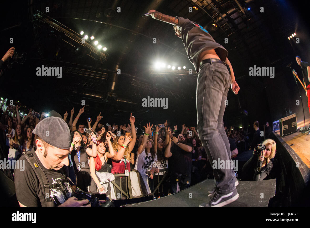 Milan Italie. 02 mars 2016. Le groupe de rock canadien-français effectue SIMPLE PLAN live sur scène à Alcatraz au cours de la 'prise de l'un pour l'équipe d'' Credit : Rodolfo Sassano/Alamy Live News Banque D'Images