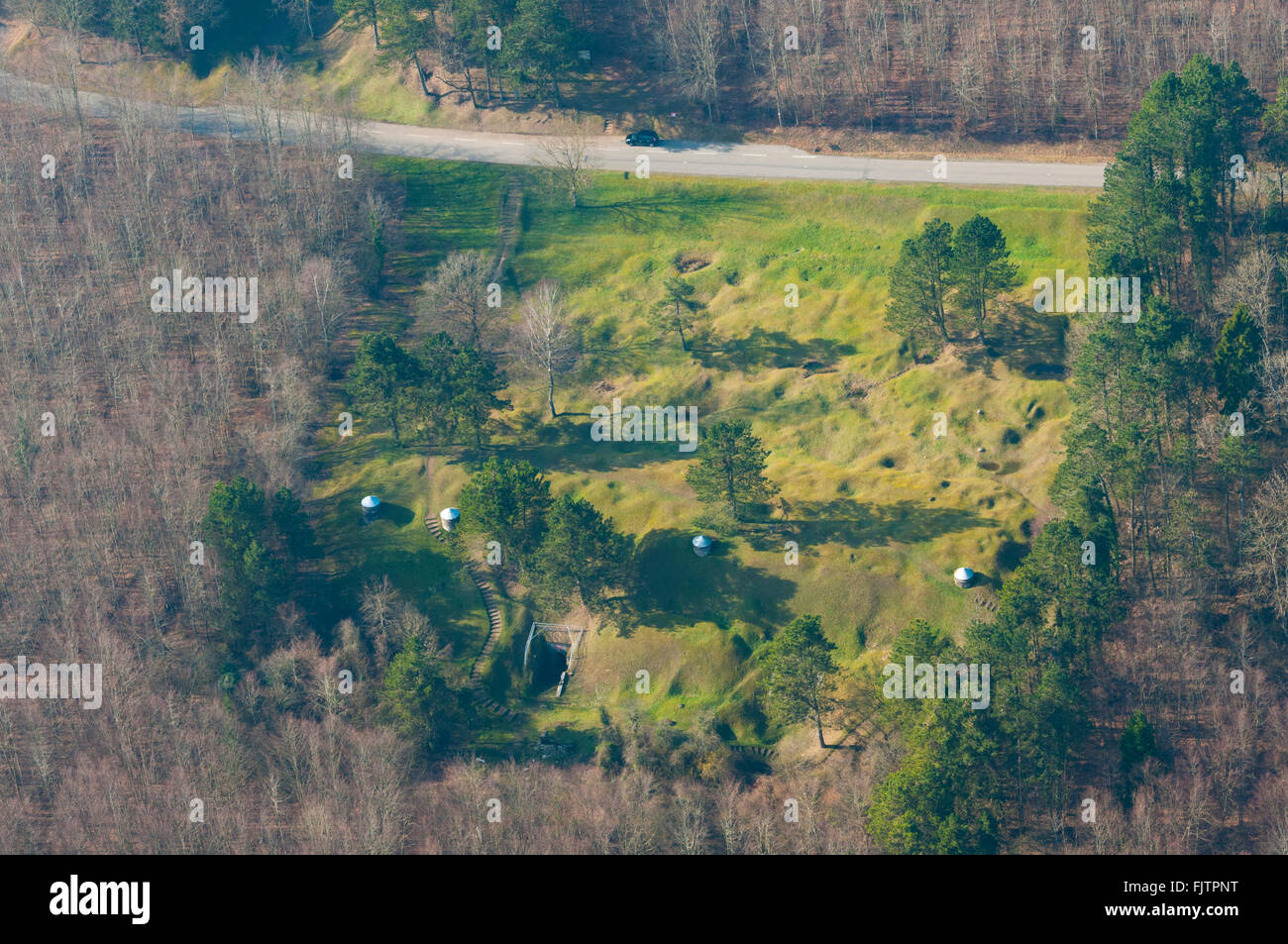 Meuse (55), Verdun, champs de batailles de la 1ere Guerre mondiale, l'abri des quatre cheminées (vue aerienne) // France, Meuse ( Banque D'Images