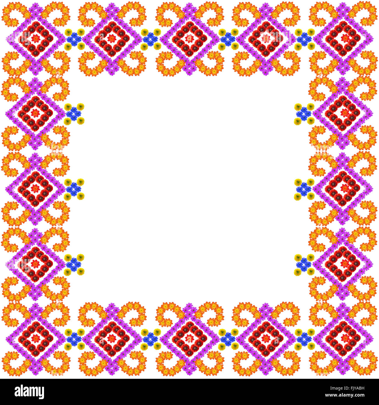Cadre photo mosaïque modèles rustiques fabriqués à partir de fleurs d'été. Fait main isolé collage abstrait Banque D'Images