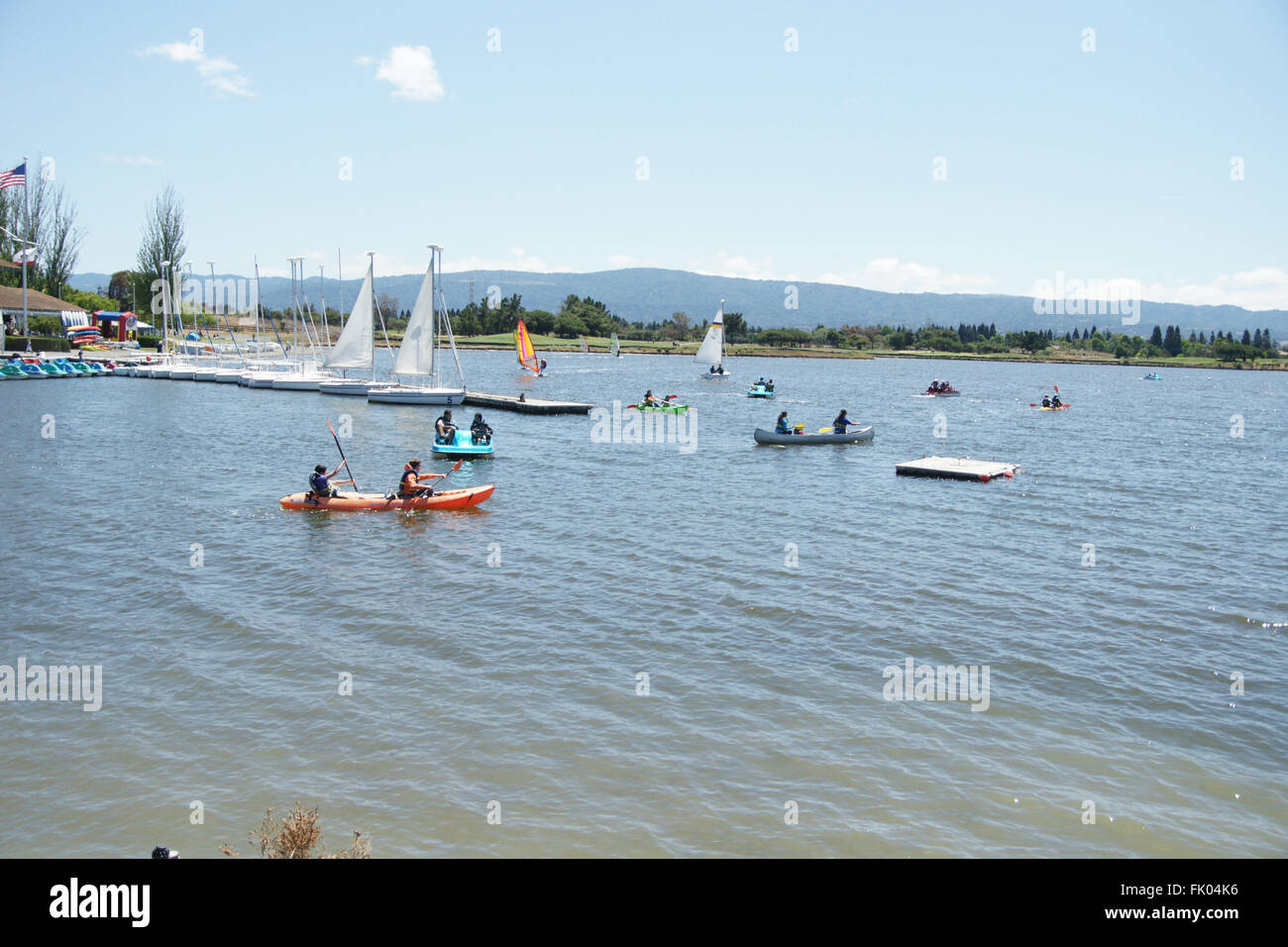 Shoreline Park Lake, Mountain View, Californie, USA, destination populaire pour les résidents et visiteurs, installations Banque D'Images