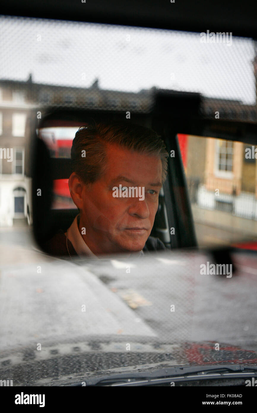 Les chauffeurs de taxi de Londres de badge accroché sur un bracelet en cuir  Photo Stock - Alamy