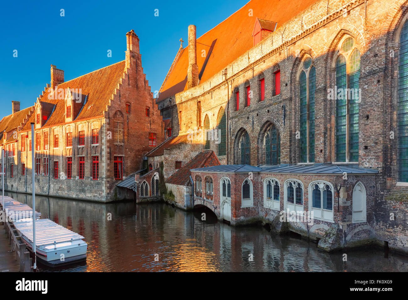 De l'hôpital Saint John dans le matin, Bruges Banque D'Images