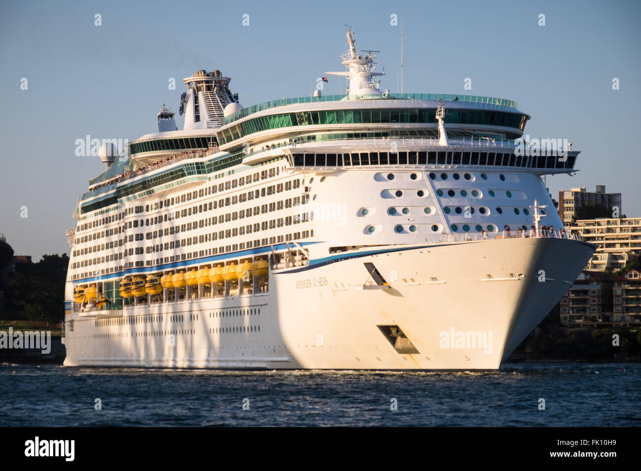 Royal Caribbean Cruise Liner, Voyager of the Seas, quitte le port de Sydney Banque D'Images
