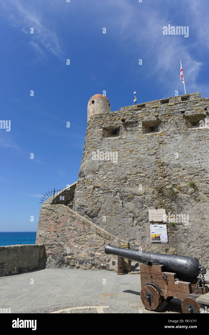 Vue sur Castel Dragone à Camogli sur la côte ligurienne, au nord ouest de l'Italie. Banque D'Images