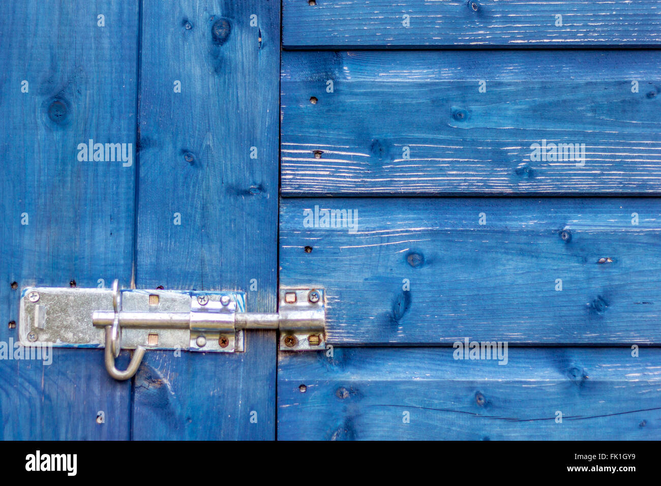 Serrure de porte en bois et Banque D'Images