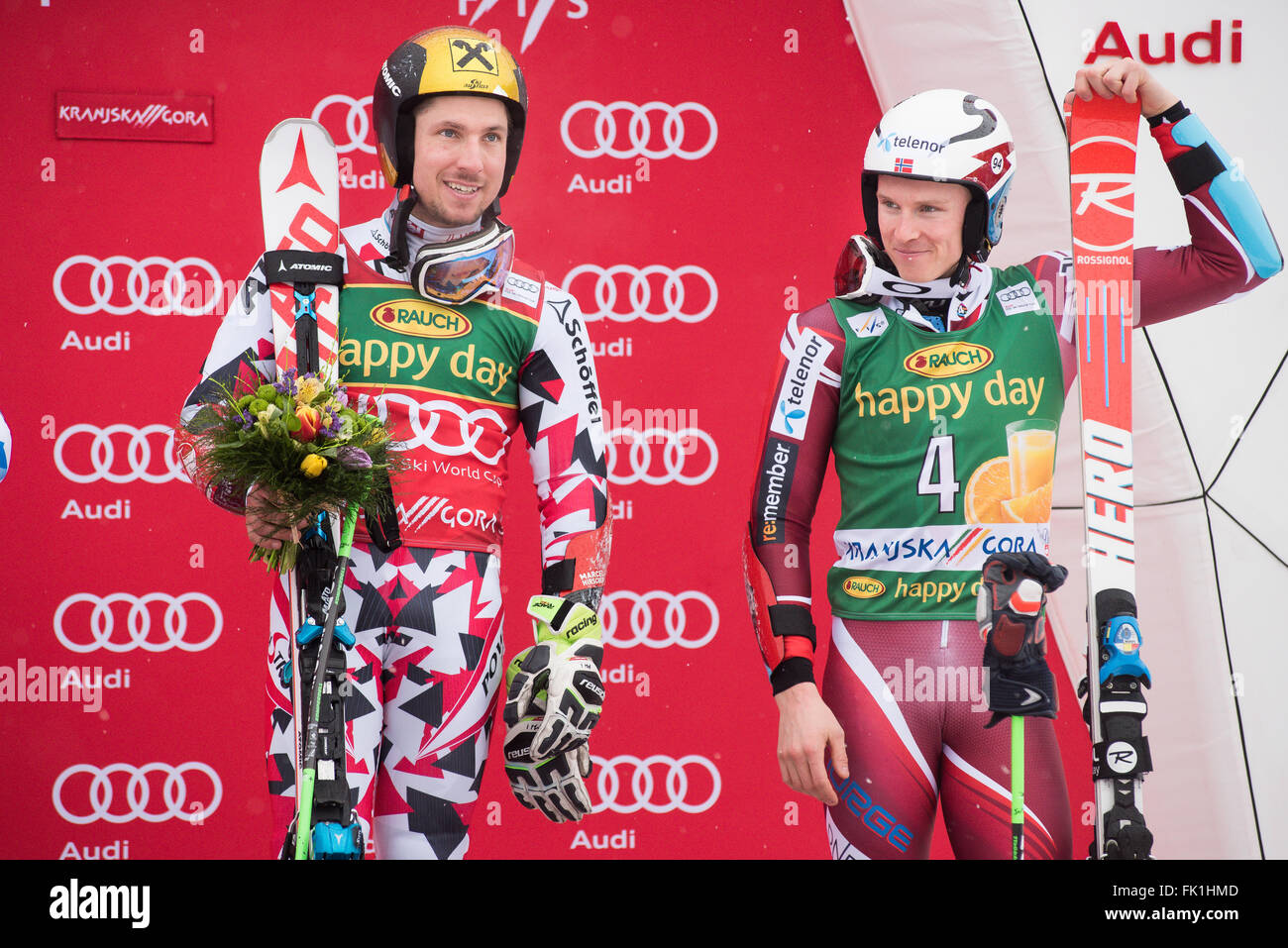 Kranjska Gora, Slovénie. Le 05 Mar, 2016. Gagnants de la 55e Coupe Vitranc Slalom Géant à Kranjska Gora, Slovénie. De gauche à droite : Marcel Hirscher de l'Autriche et Henrik Kristoffersen de Norvège. De l'Autriche Marcel Hirscher remporte la 55e Coupe Vitranc course de slalom géant à Kranjska Gora, Slovénie avec le temps 2:12,58, Alexis Pinturault a été deuxième de France avec le temps 2:13.11 ( 0,53) et la troisième a été Henrik Kristoffersen de Norvège avec le temps 2:14.17 ( 1,59). Credit : Rok Rakun/Pacific Press/Alamy Live News Banque D'Images