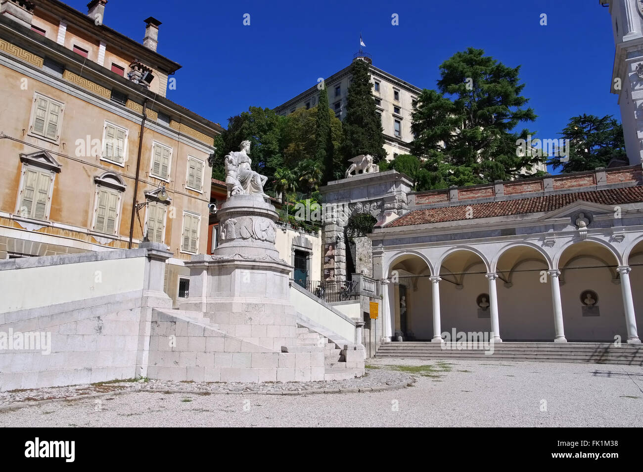 Udine Piazza della Liberta im Zentrum - Udine, Udine Piazza della Liberta dans la ville Banque D'Images Udine Piazza della Liberta im Zentrum - Udine, Udine Piazza della Liberta dans la ville Banque D'Images