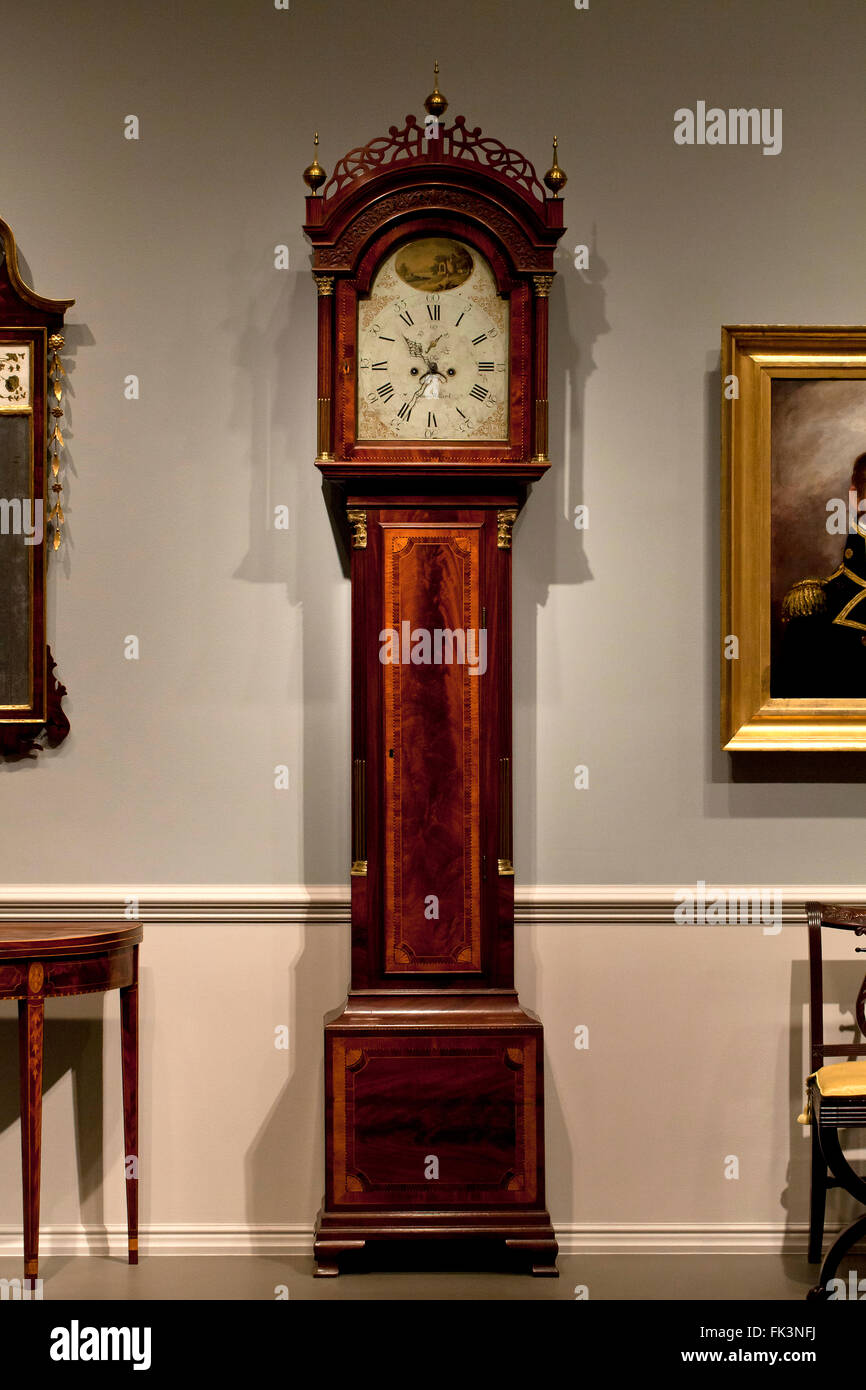 Acajou Antique horloge-long, vers 18e siècle Banque D'Images