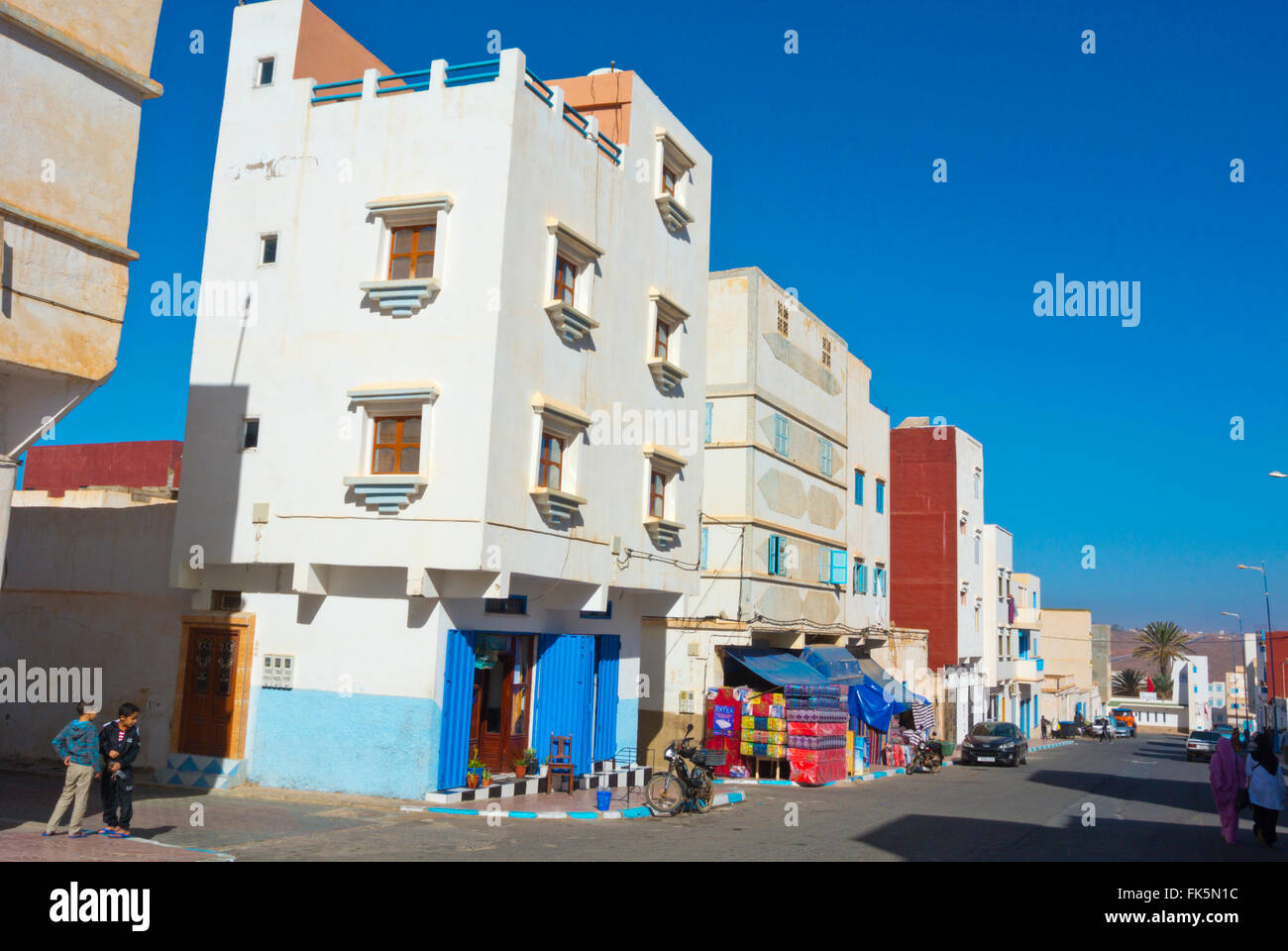 Avenue Mohamed V, Sidi Ifni, Guelmim-Oued, région du sud du Maroc, l'Afrique du Nord Banque D'Images