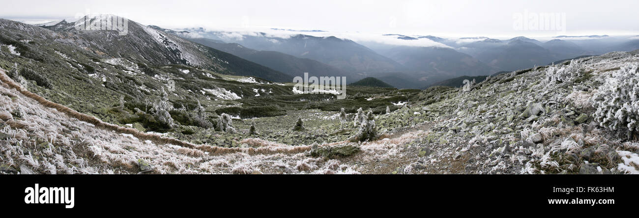 Gorgany. Les montagnes des Carpates. L'Ukraine. L'automne Banque D'Images