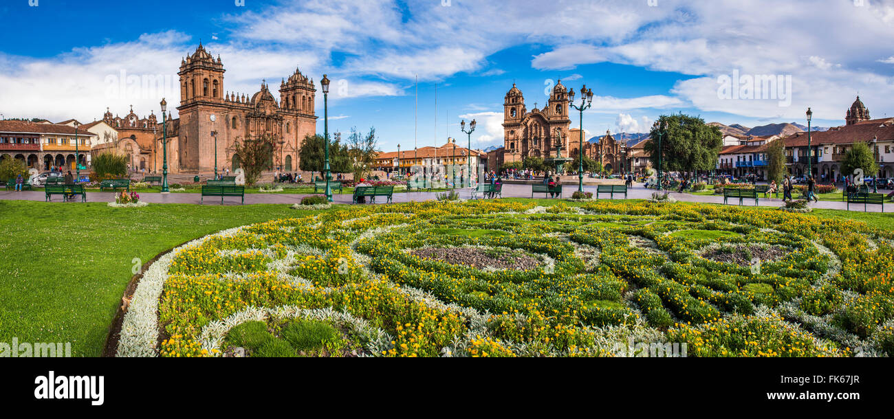 Cusco Cathedral (Basilique de l'Assomption de la Vierge) et de La Compania, Plaza de Armas, Cusco, Pérou Banque D'Images