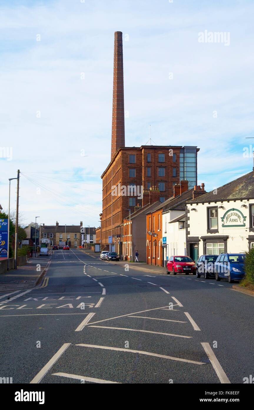 Shaddon Mill et la cheminée de Dixon. Junction Street, Shaddongate, Carlisle, Cumbria, Angleterre, Royaume-Uni, Europe. Banque D'Images