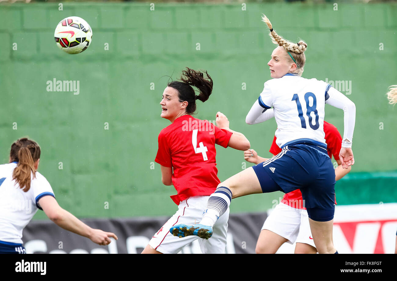 La Manga, en Espagne. 07 mars, 2016. Match de football amical Tournoi des 8 Nations entre l'Angleterre contre le Danemark les femmes de moins de 19 ans © ABEL Banque D'Images