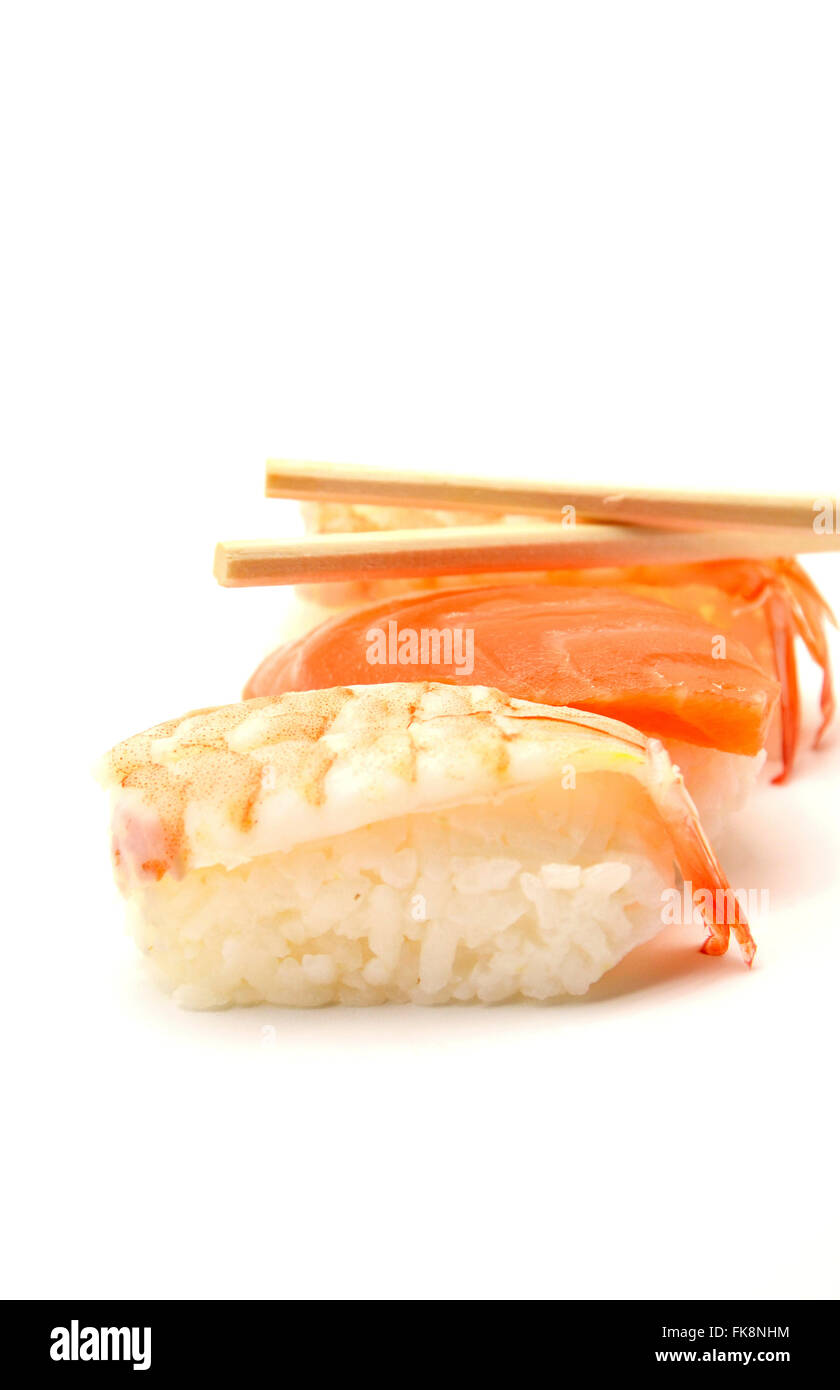 Ebi Nigiri Sushi - ama et du saumon Banque D'Images
