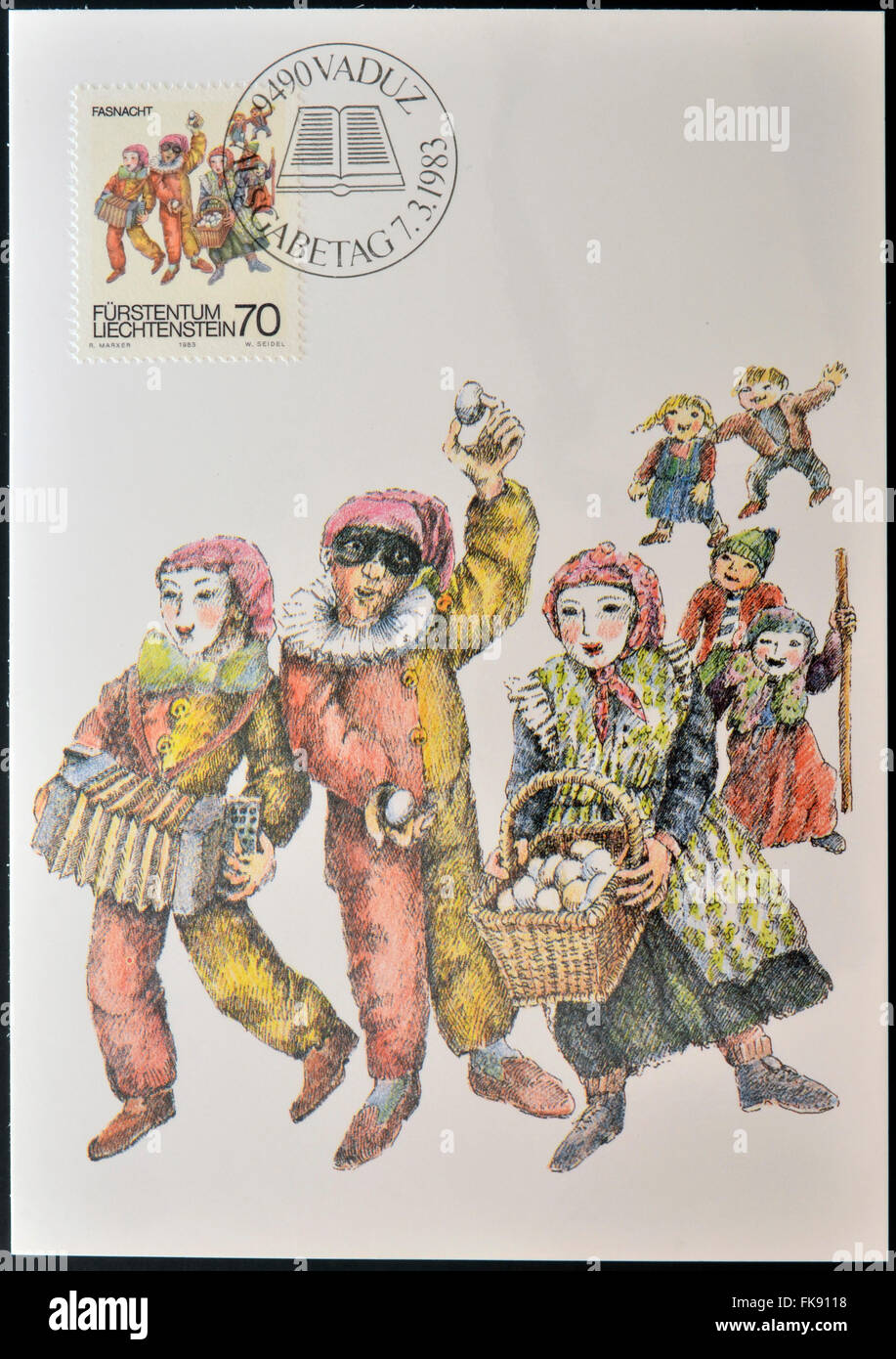 LIECHTENSTEIN - circa 1983 : timbre imprimé en Liechtenstein dédié aux défilés et du carême montre des douanes Fasnacht Banque D'Images