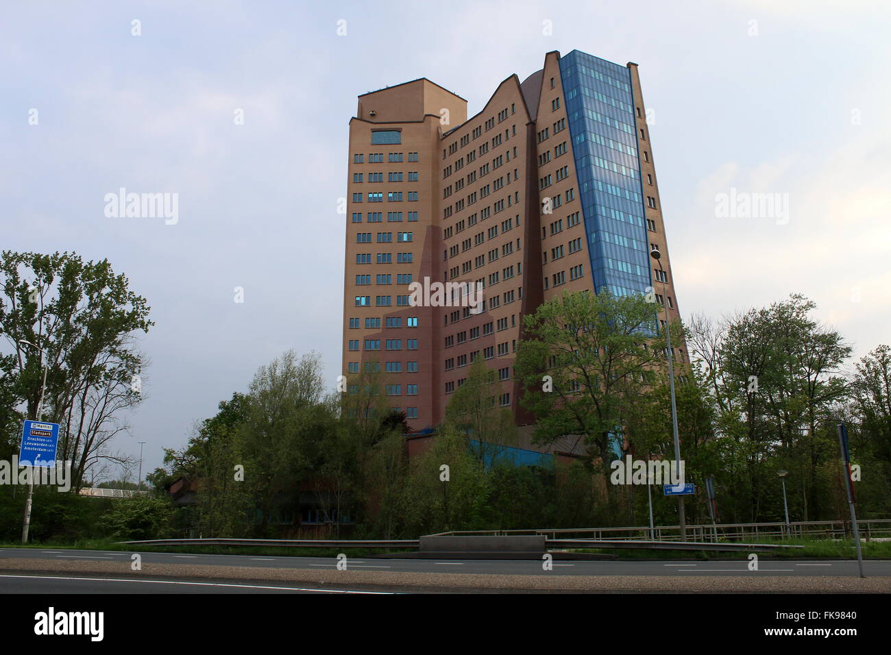 Immeuble de bureaux et siège social de N.V. Nederlandse Gasunie company à Groningen, Pays-Bas Banque D'Images