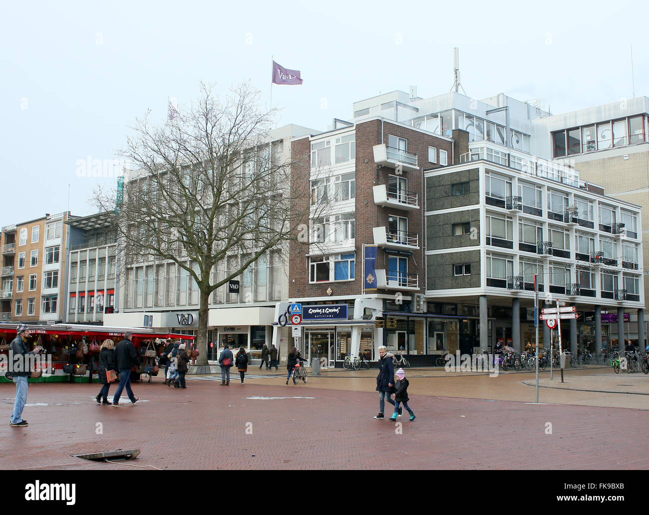 V&D department store (Vroom & Dreesman) sur Grote Markt, Groningen, Pays-Bas. Banktruptcy en février 2016 Banque D'Images