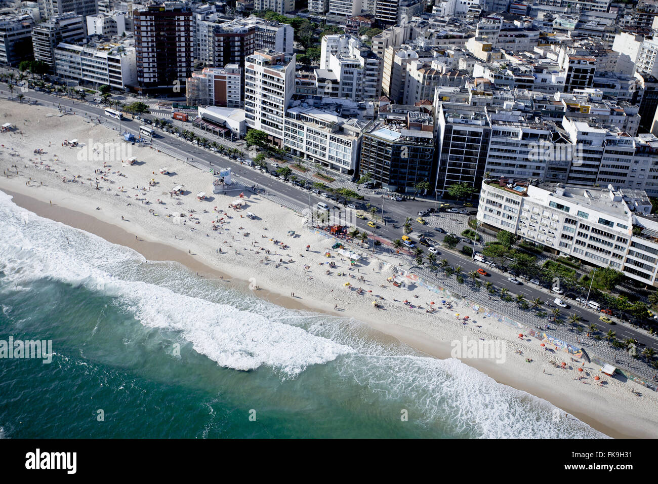 Vue aérienne de la plage d'Ipanema - au sud de la ville Banque D'Images