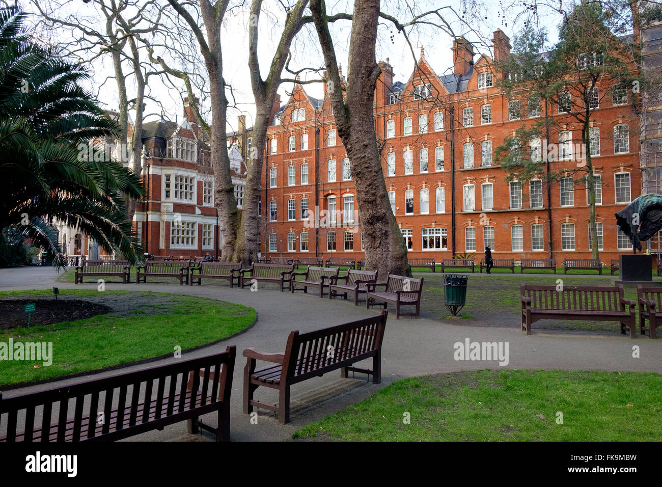 Londres, Royaume-Uni - 24 Février 2016 : Mount Street Gardens - un jardin public au coeur de Mayfair. Banque D'Images