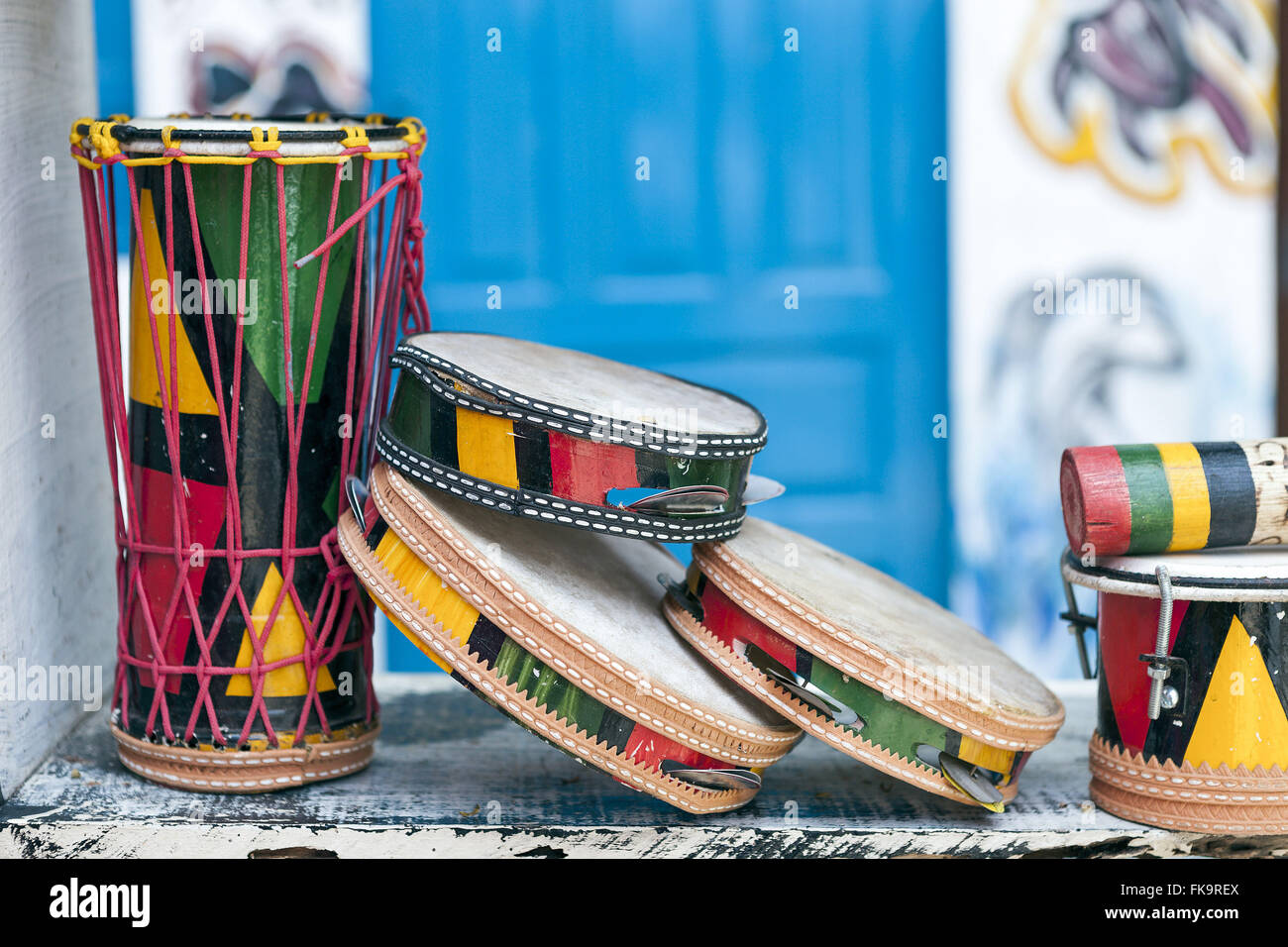 Instruments de musique en vente dans la ville Banque D'Images
