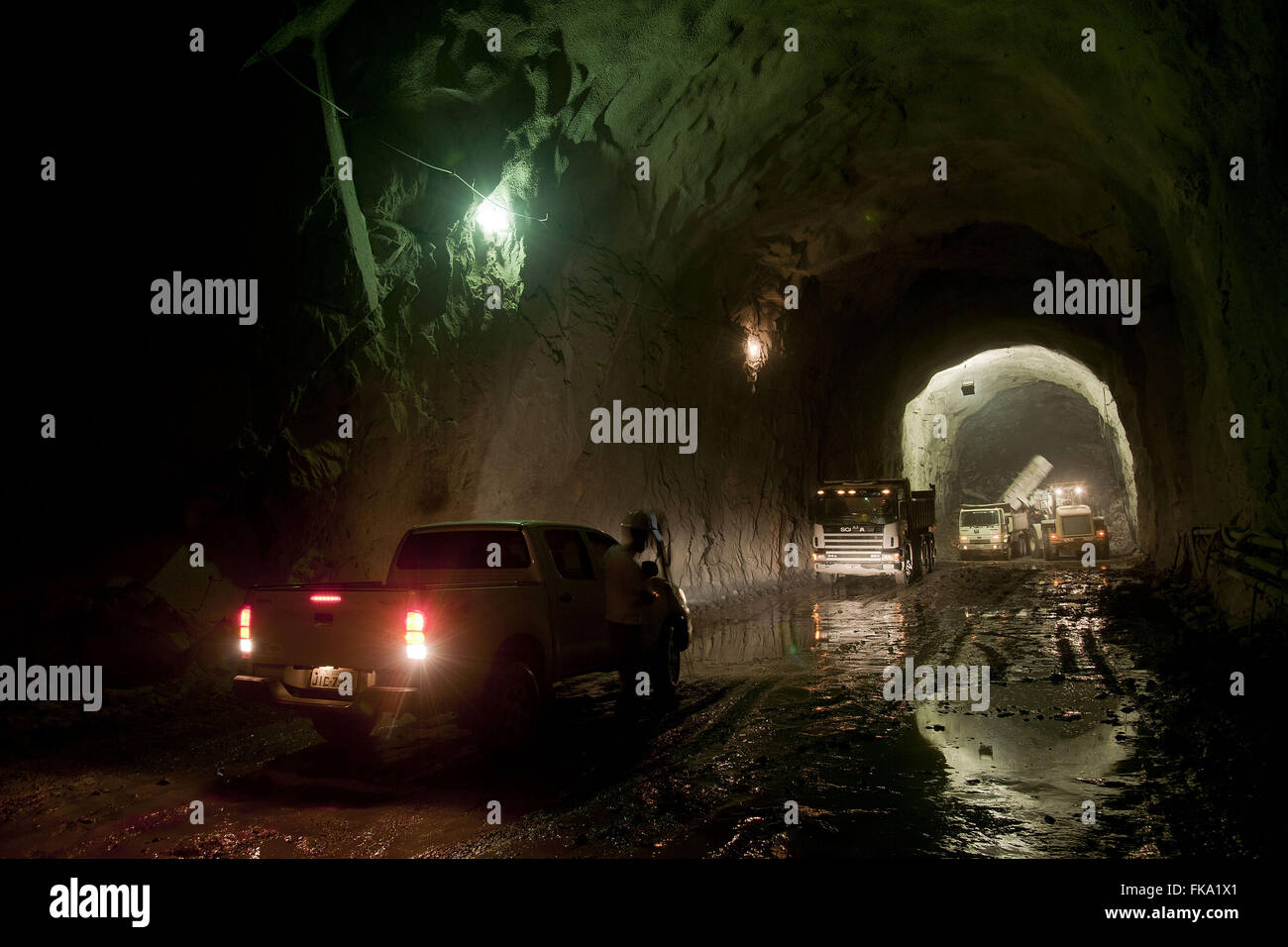 L'intérieur du tunnel sous l'Cuncas J'ai vu Braga - transposition du fleuve São Francisco Banque D'Images