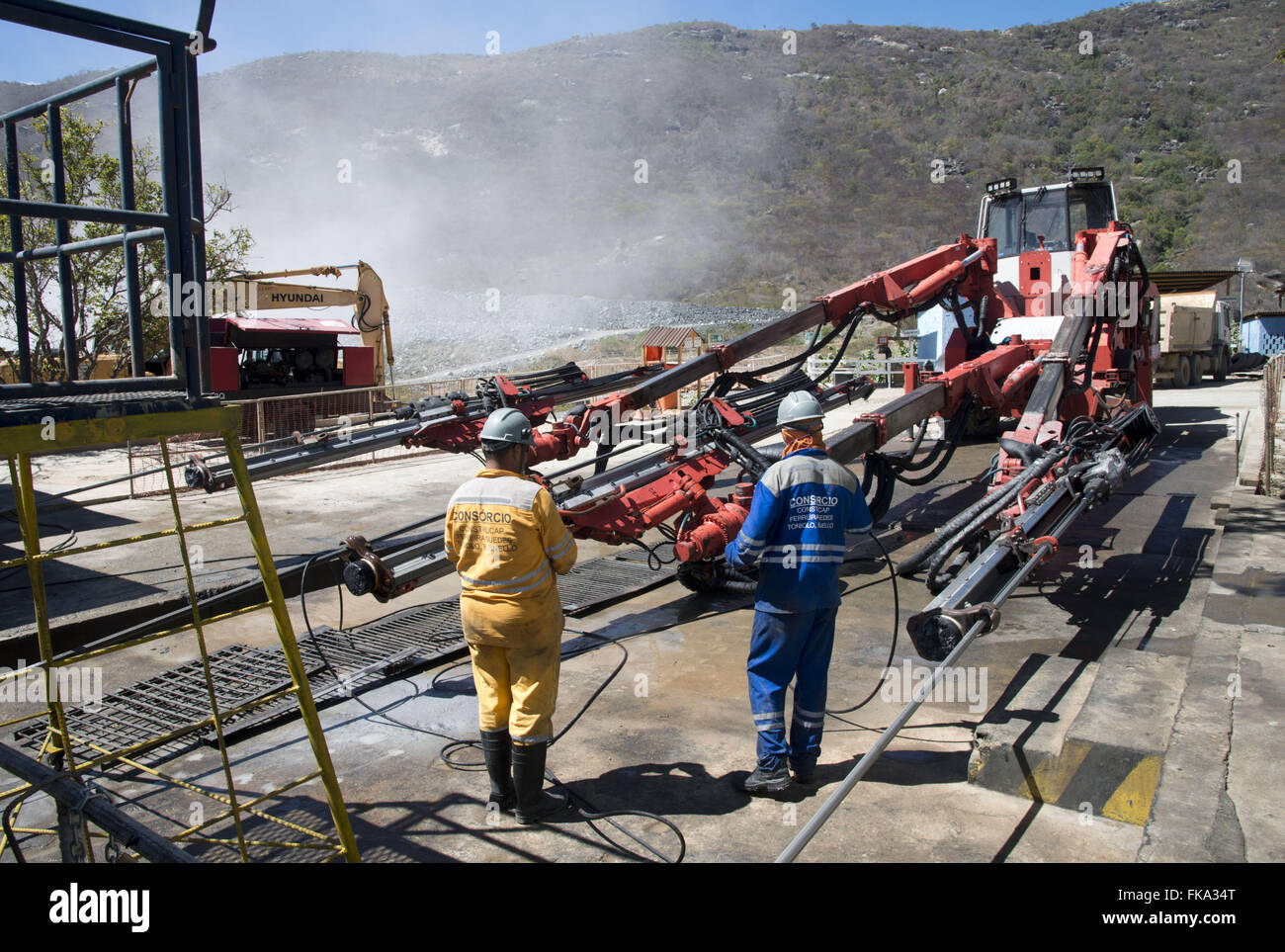 Operarios lave-rig - Cuncas Tunel JE - Sao Francisco transposition - Lot 14 Banque D'Images