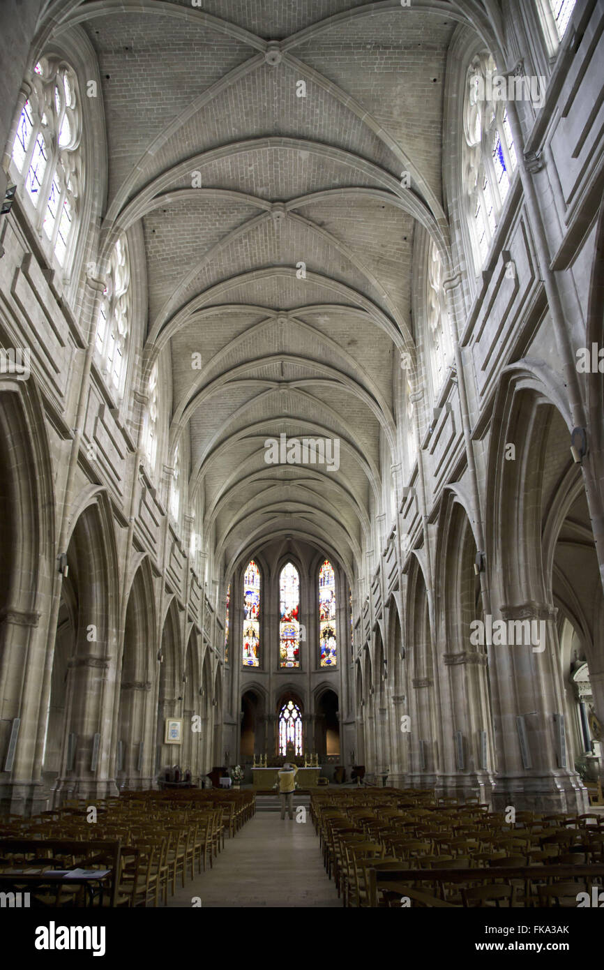 Intérieur de l'église cathédrale de Saint Louis Ville de Blois - Loire Valley Banque D'Images