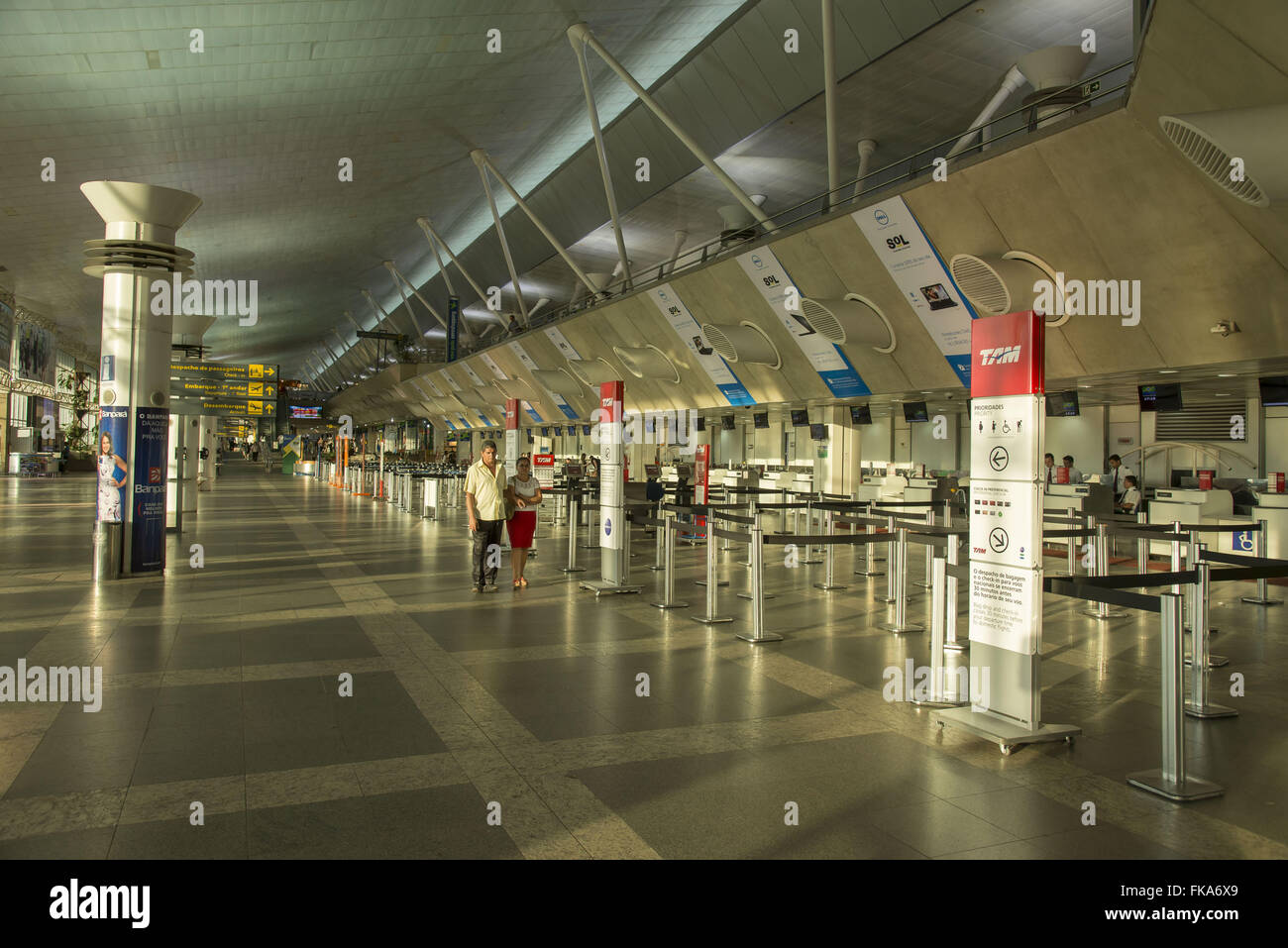 Hall de l'Aéroport International de Belém / Val-de-Cans - Julio Cezar Ribeiro Banque D'Images
