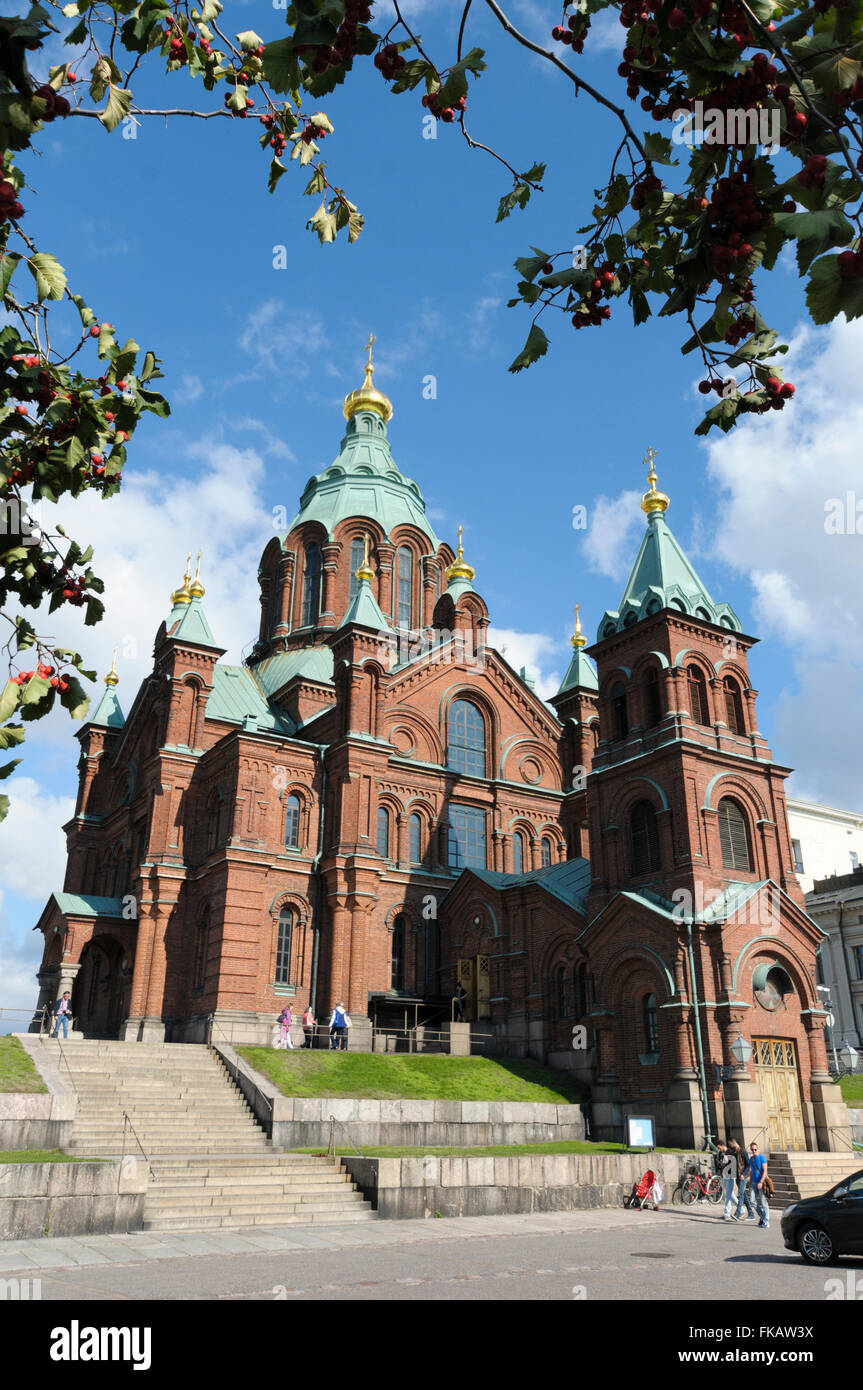 La Finlande, Helsinki : Extérieur de la cathédrale Uspenski Banque D'Images