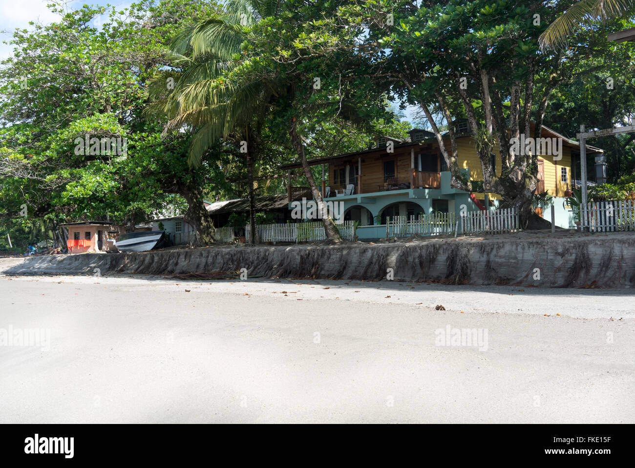 Centres touristiques sur la plage, à la Trinité, Trinité-et-Tobago Banque D'Images