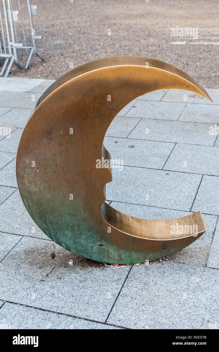 Art Urbain, "Barcino", travail de précision, lettre C de Barcino, par Joan Brossa, à proximité de cathédrale. Barcelone. Banque D'Images