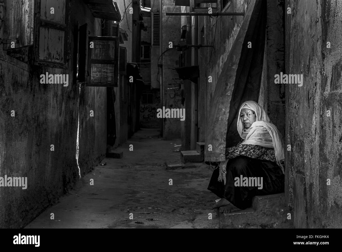 Gaza, la Palestine. 05Th Mar, 2016. Femme palestinienne de la bande de Gaza partager les hommes sur le marché du travail, les opinions politiques, l'éducation et tous les domaines de la vie. Les gens du monde entier célèbrent la Journée internationale de la femme, qui remonte au début du 20ème siècle et a été observé par l'Organisation des Nations Unies depuis 1975. L'ONU a écrit que c'est l'occasion de célébrer les réalisations dans les droits des femmes et d'appeler pour d'autres changements. Credit : Mohammed Al Hajjar/RoverImages/Pacific Press/Alamy Live News Banque D'Images