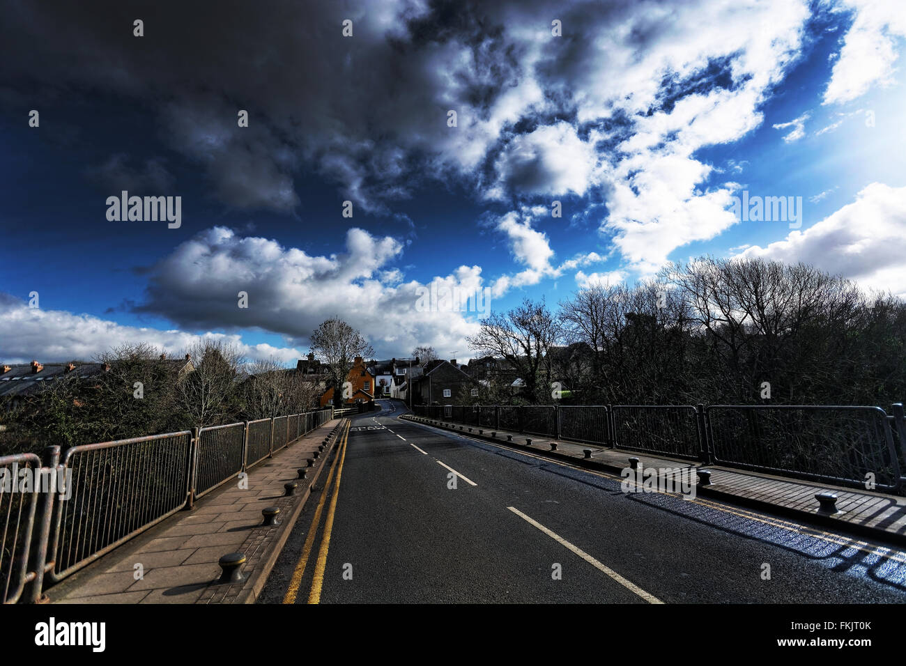 ToHay pont-on-Wye (Y Gelli Gandryll ou Y Gelli en gallois) ou 'Foin', une petite ville de marché en Brecknockshire, maintenant Powys, Pays de Galles. Banque D'Images